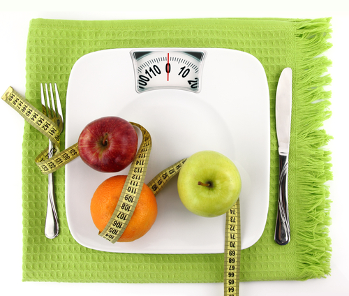 Schluss mit Crash-Diäten und Co.: erst durch eine Verhaltensänderung ist die langfristige Gewichtsreduktion garantiert